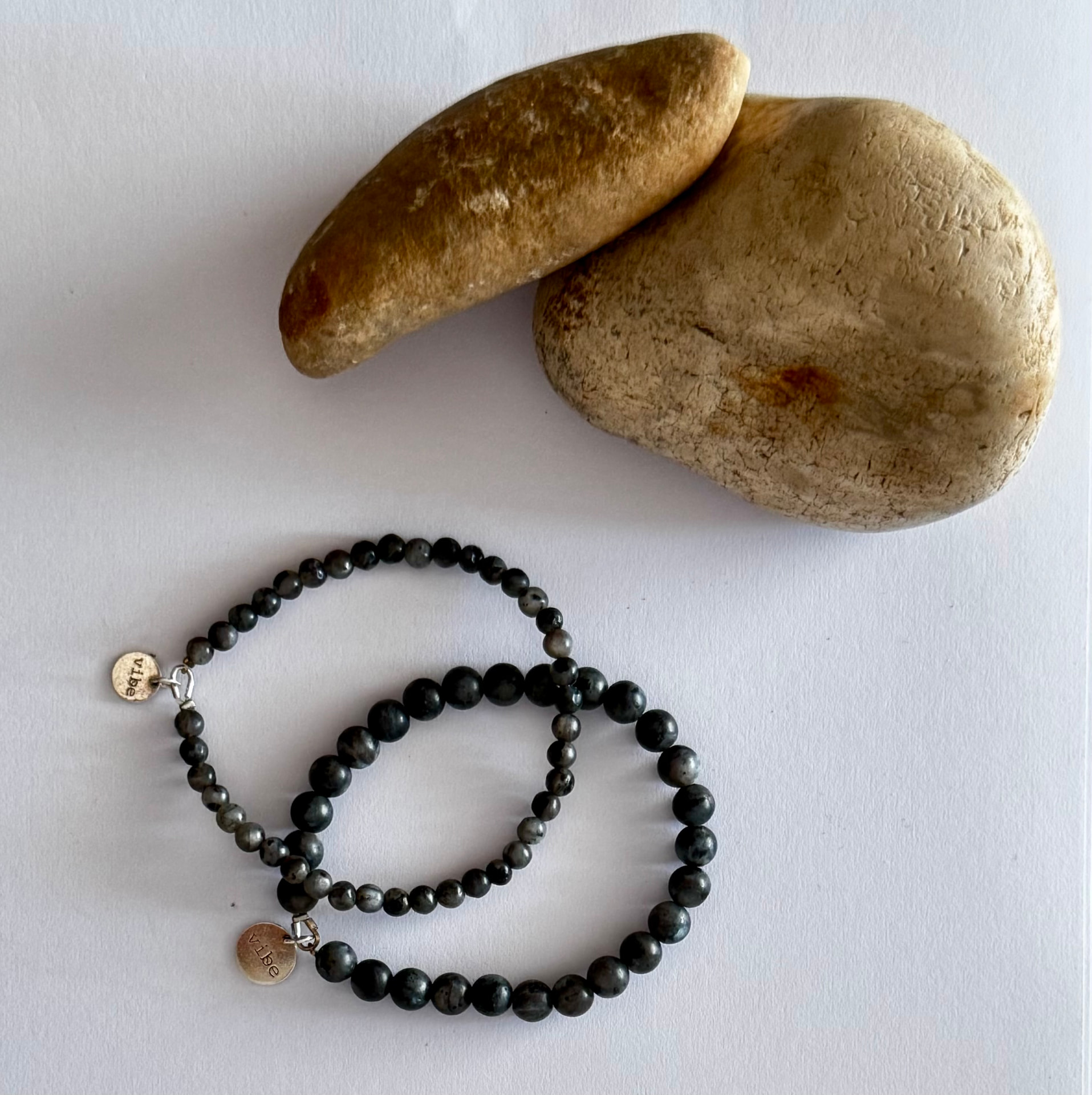 צמיד סוד של VIBE — תמונה 1